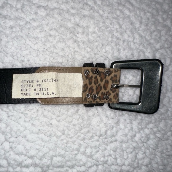 VTG Y2K leopard print black microsuede belt vintage made in USA size PM medium - Picture 3 of 9
